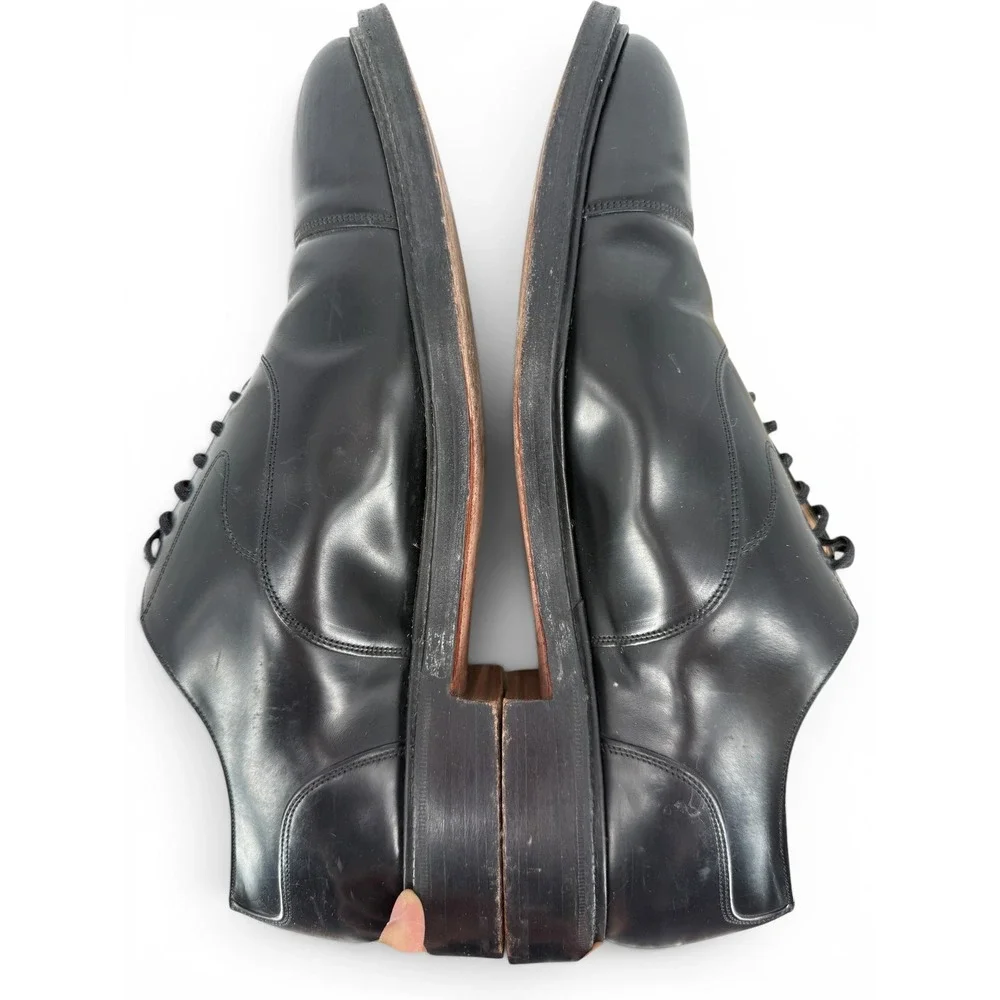 Shoes - Picture 7 of 11